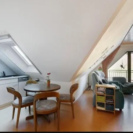 Panorama Oase Ferienwohnung Mit Blick Auf Mosel Und Reichsburg Cochem Exterior photo