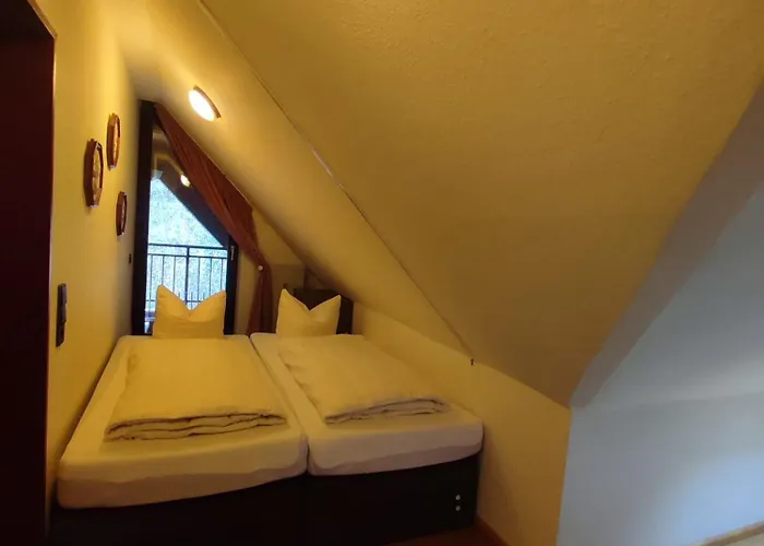 Panorama Oase Ferienwohnung Mit Blick Auf Mosel Und Reichsburg
