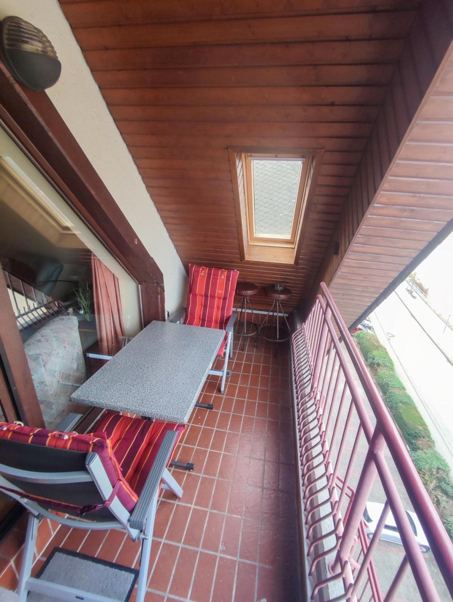 Apartment Panorama Oase Mit Blick Auf Mosel Und Reichsburg